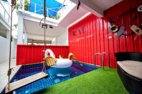 Wave Pool Villa Pattaya